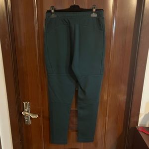 Puma sweatpants, size Small, dark green color